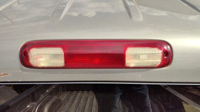 2002 Sierra 2500 Hd Third Brake Light Middle Lamp Oem