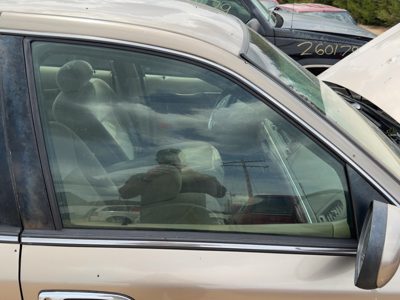 1992-2002 Mercury Grand Marquis Passenger Right Front Side Window Door Glass Oem
