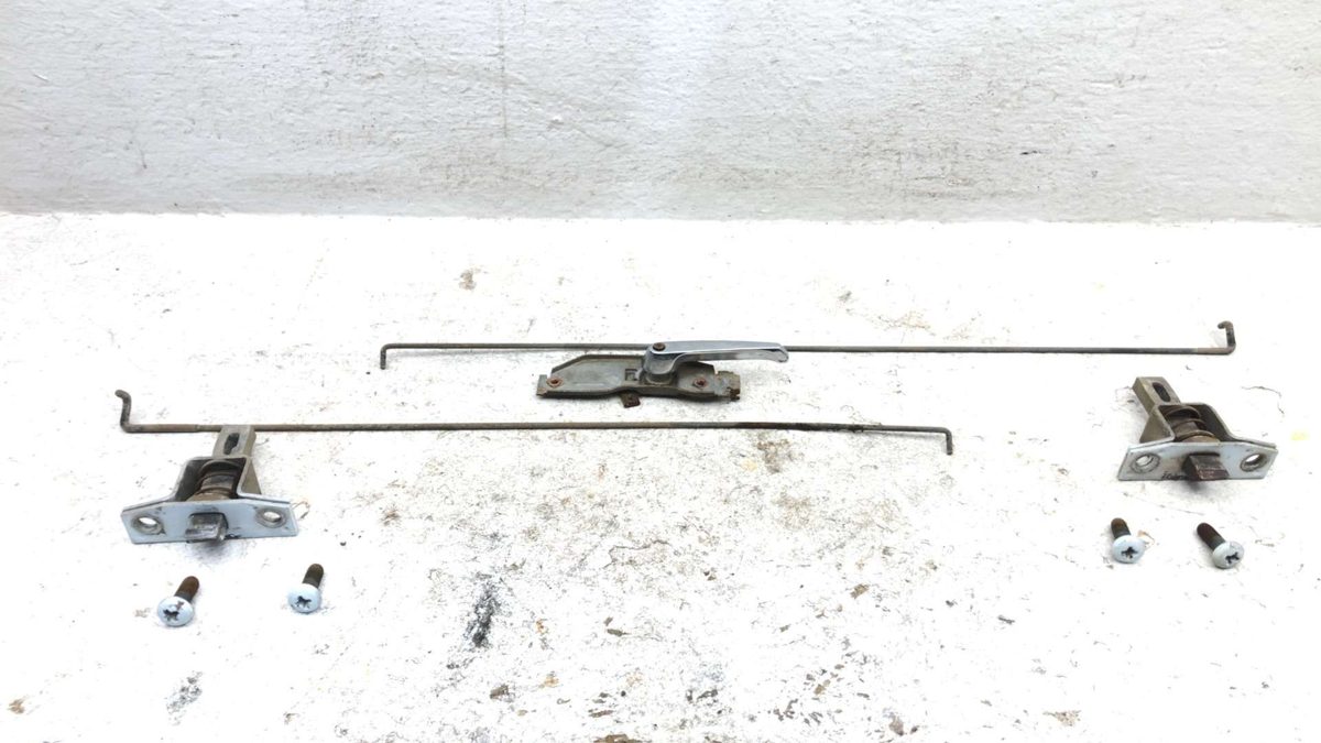 1979 Chevy El Camino Tailgate Handle And Latches Hardware Oem