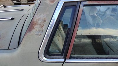 1982-1988 Pontiac 6000 Passenger Right Rear Quarter Glass Back Side Window Oem
