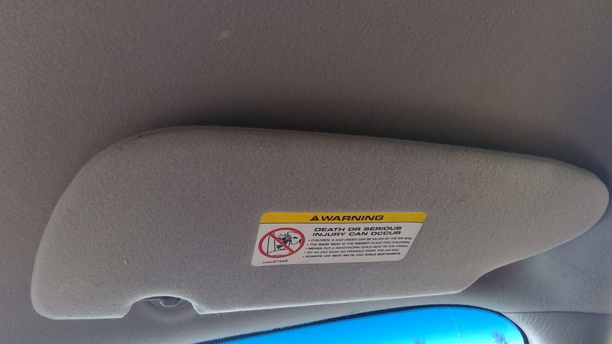 2003-2005 Chrysler Pt Cruiser Passenger Right Sun Visor Oem Owc02mf1ac