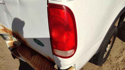 1997-2004 Ford F150 Passenger Right Tail Light Brake Lamp Oem Rear F85z13404ca