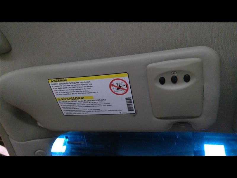 2004 Cadillac Srx Driver Sun Visor Without Illumination 25756069