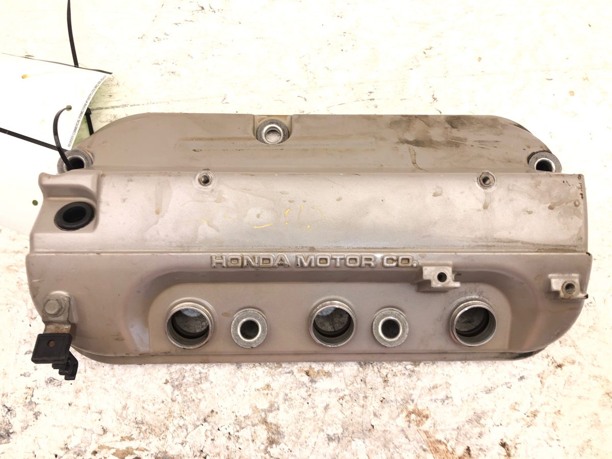 1999 Acura Cl 3.0L Rear Valve Cover Oem Back