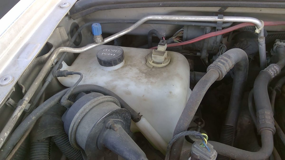 1994 Jeep Grand Cherokee Coolant Reservoir Radiator Overflow Tank Bottle Oem