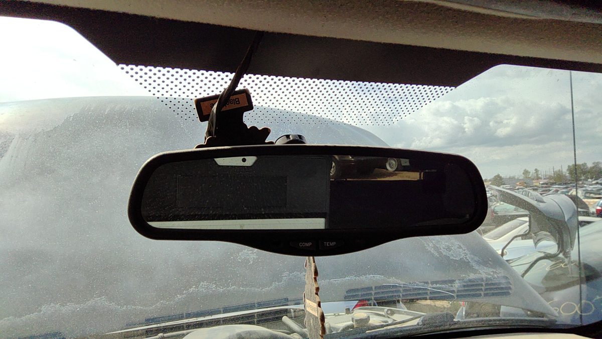 1999-2004 Gmc Sierra 2500 Inside Rear View Mirror Oem Windshield Mounted