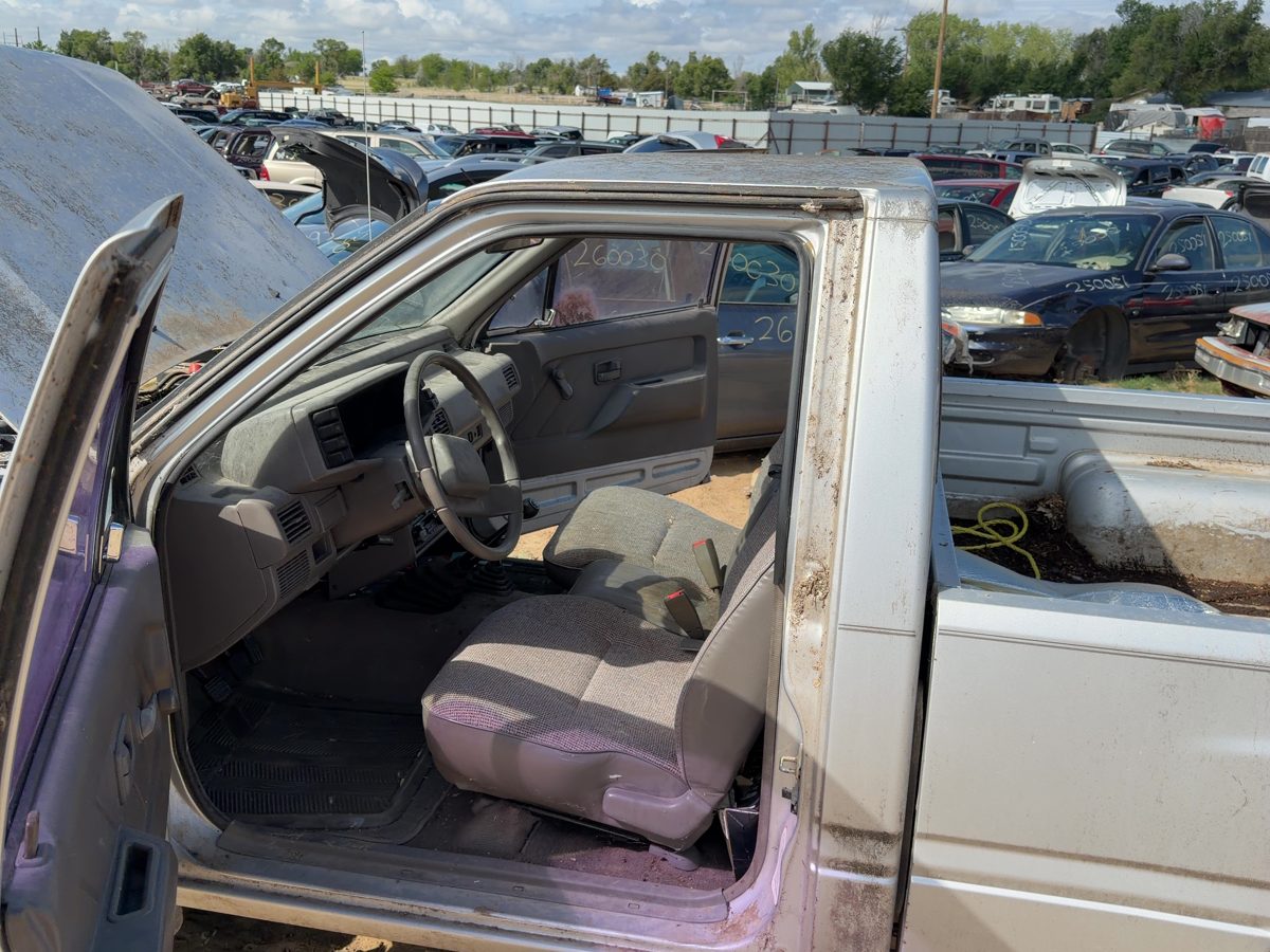 1991 Isuzu Pickup Truck Cab