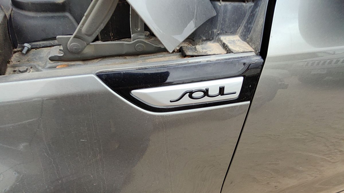2014-2019 Kia Soul Driver Left Moulding From Fender Oem Trim Strip 8T771b2100