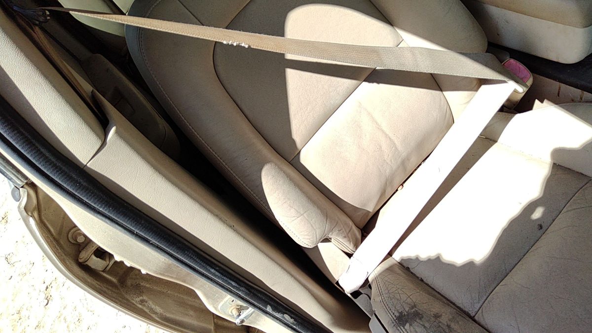 07-08 Grand Vitara Xl-7 Passenger Right Front Seat Belt Retractor Shoulder Tan