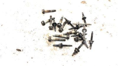2000 Chevy Tahoe Set Of Bolts For Intake Manifold Oem Hardware 5.7L Vortec