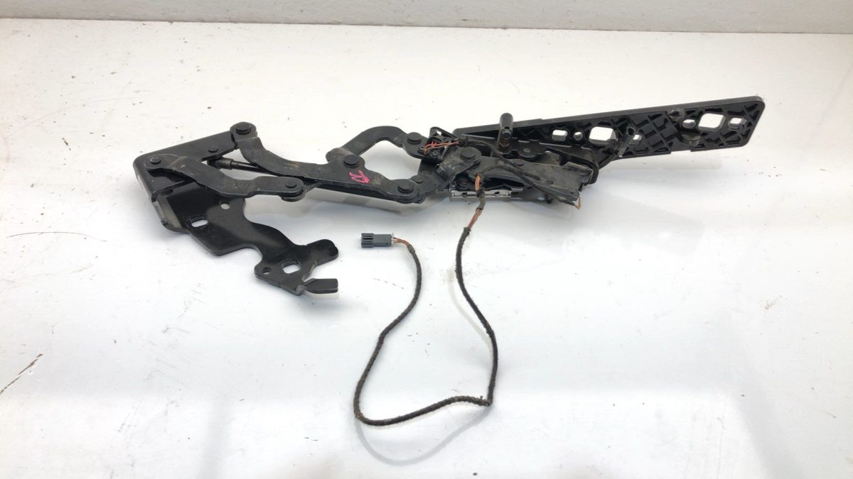 06-09 Pontiac G6 Passenger Right Convertible Trunk Hinge With Hydraulic Cylinder