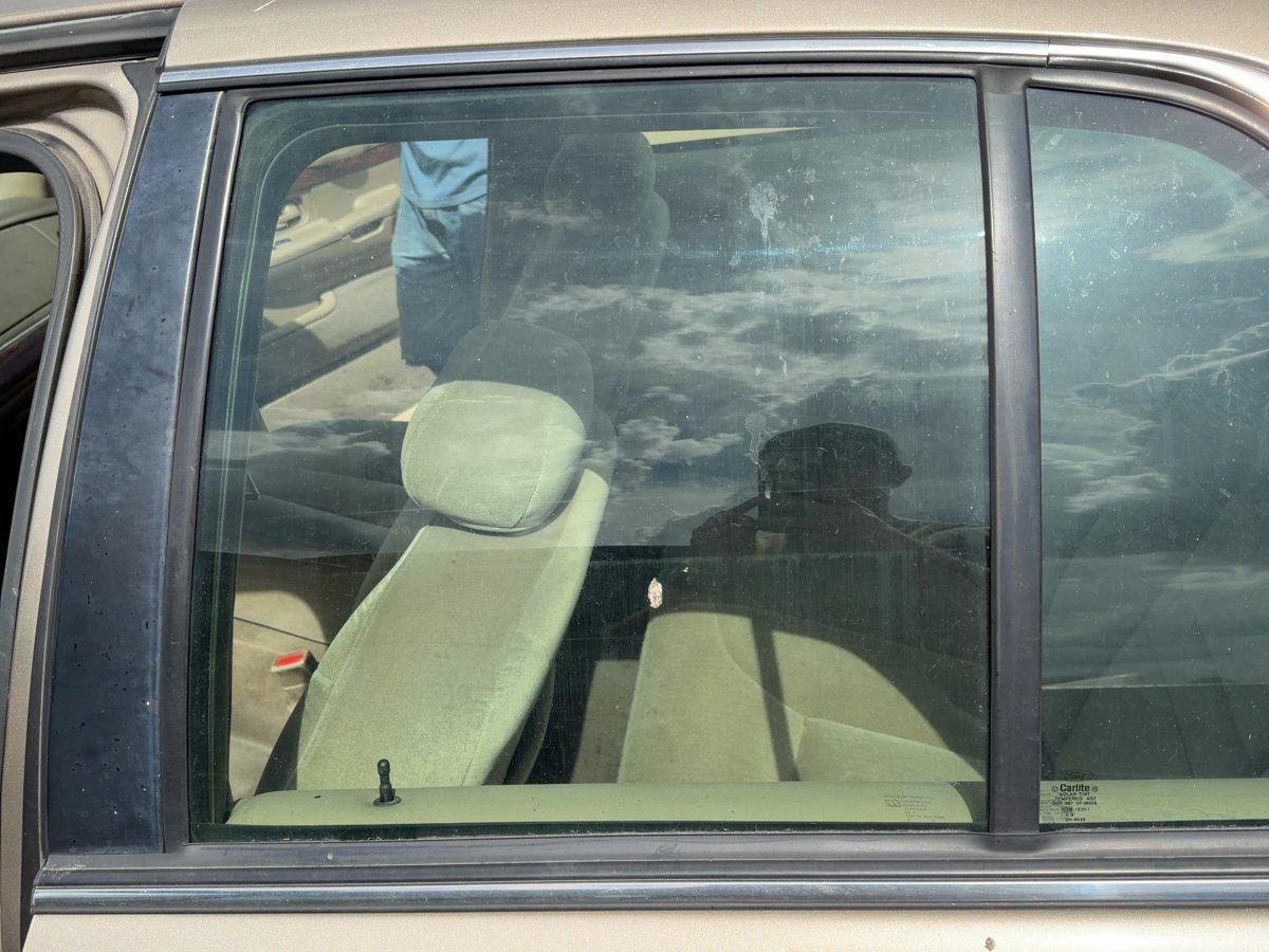 1992-2002 Mercury Grand Marquis Driver Left Rear Side Window Door Glass Oem Back
