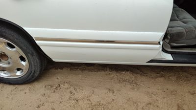 1998 Buick Lesabre Passenger Right Rear Moulding From Door Back Trim Strip White
