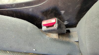 2004-2012 Mitsubishi Galant Driver Left Front Seat Belt Buckle Receiver Oem Gray