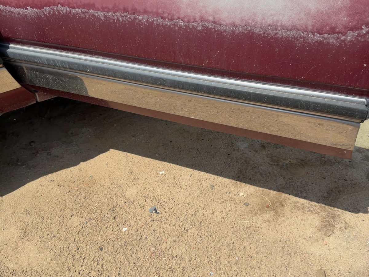 1986 Buick Park Ave Driver Left Front Moulding From Door Oem Trim Strip