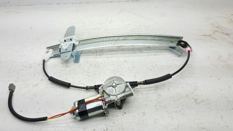 1998 Crownv Side/rear/cargo Regulator