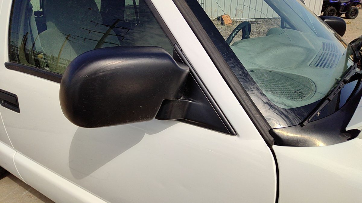 1999-2005 S10 Blazer Passenger Right Side Mirror Door Mounted Oem 15105940