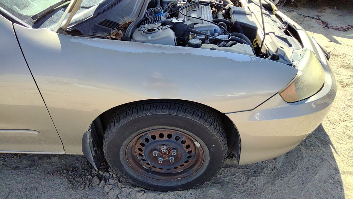 2000-2005 Chevy Cavalier Passenger Right Front Fender Oem Gold 49U 88955573