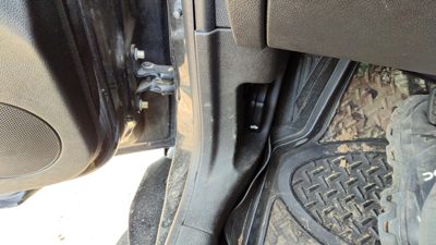 2006-2011 Chevy Hhr Driver Left Lower Kick Trim Panel Oem Black 19B