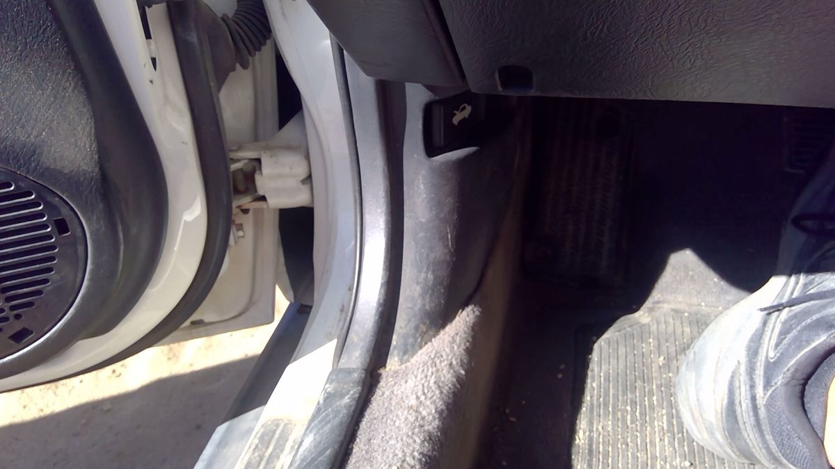 1997-1998 Acura Tl Driver Left Lower Kick Trim Panel Oem Gray