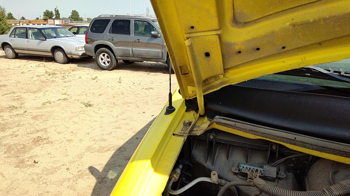 2002 Chevy Express 3500 Hood Hinge