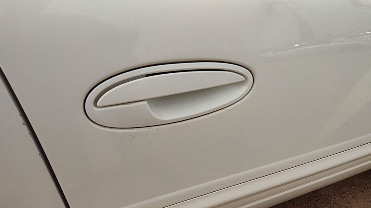 2002-2005 Buick Lesabre Passenger Right Front Outside Door Handle Oem White 40U