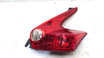 2011-2014 Nissan Juke Passenger Right Tail Light Brake Lamp Oem Rear 265501km0a
