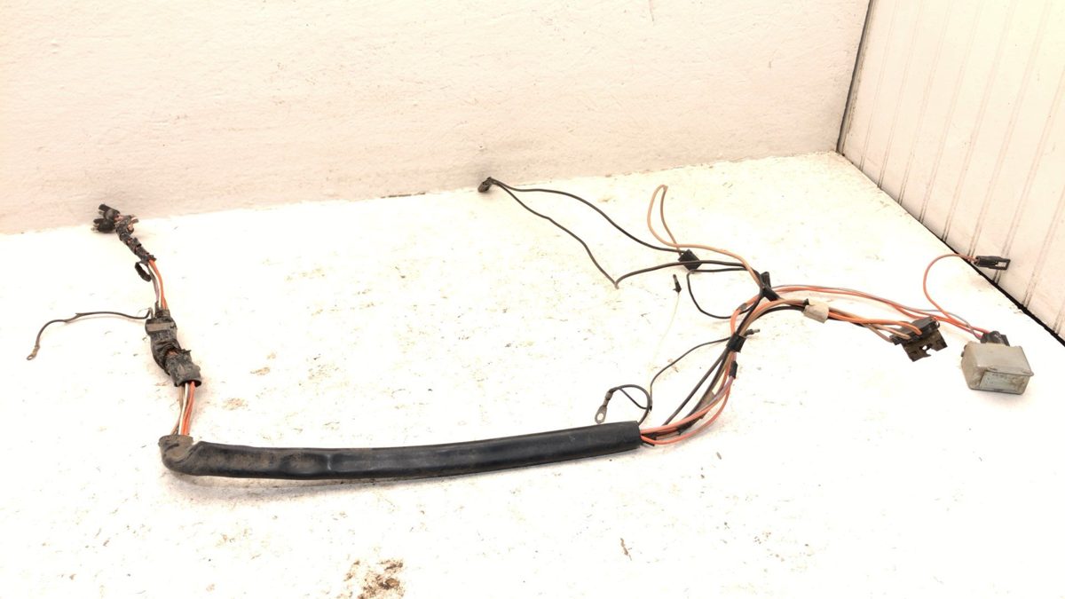 1984 Jeep Grand Wagonner Tailgate Wiring Harness Oem