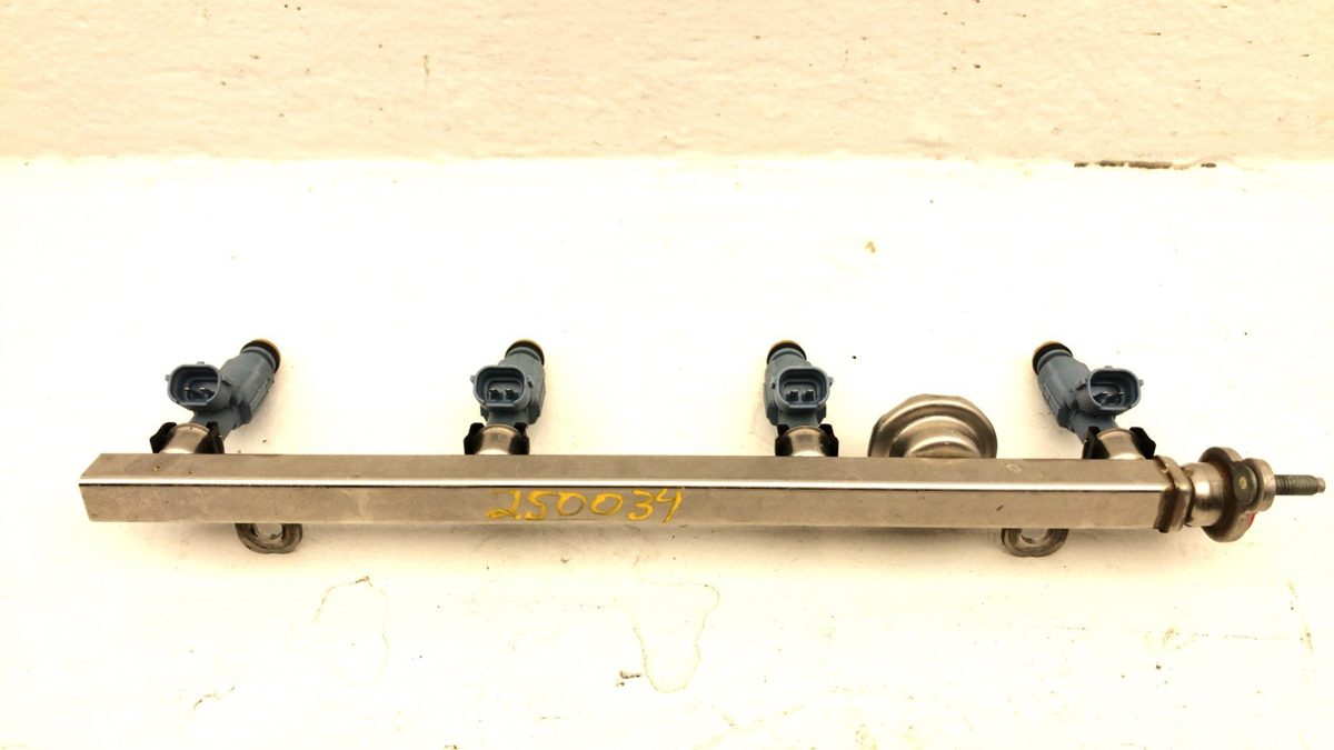 2010-2013 Kia Forte Complete Fuel Rail With Injectors Set Loaded Oem 2.4L