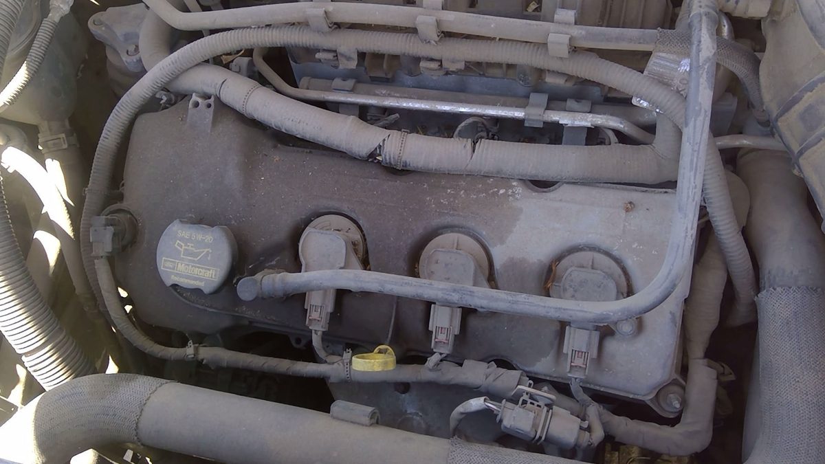 2008-2012 Ford Taurus Driver Left Valve Cover Oem 3.5L