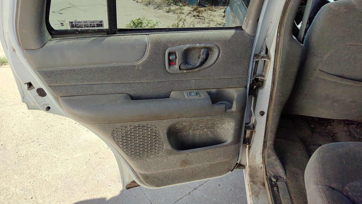 1998-03 S10 Blazer Driver Left Rear Door Trim Panel With Switches Back Gray 92H