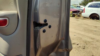1998-2004 Cadillac Deville Passenger Right Front Door Latch With Rods/Cables Oem