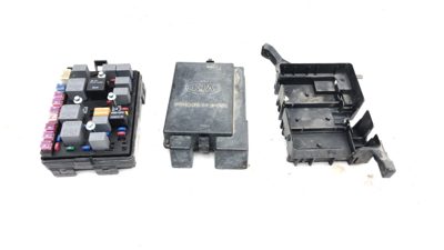 2006 Kia Spectra Engine Fuse Box Power Distribution Panel Oem Mt 2.0L Dohc