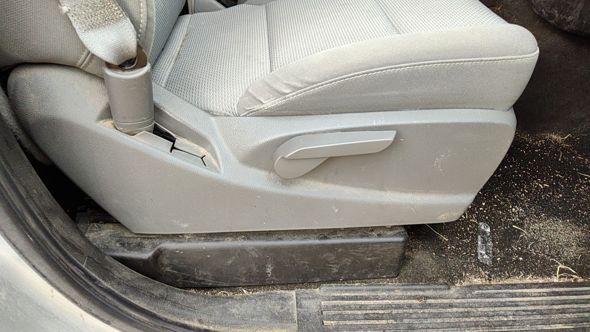 2014-2019 Silverado 1500 Passenger Right Side Seat Trim Panel Oem H2r Gray