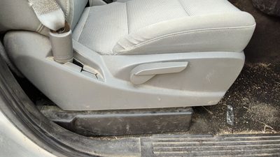 2014-2019 Silverado 1500 Passenger Right Side Seat Trim Panel Oem H2r Gray