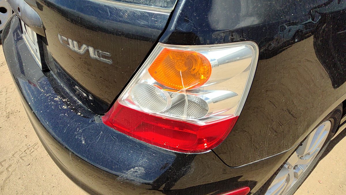 04-05 Civic Hatchback Si Passenger Right Tail Light Brake Lamp Rear Cracked