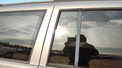 93-98 Grand Cherokee Passenger Right Rear Vent Window Back Door Glass With Frame