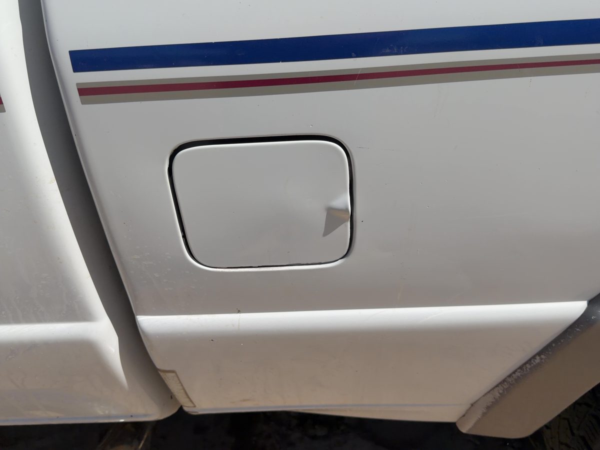 1996 Ford Ranger Fuel Tank Door