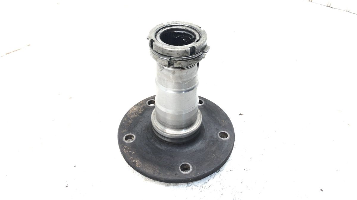 1980-1997 Ford F250 Front Spindle With Nut Oem 4X4 Dana 44 4Wd E6tz3105e