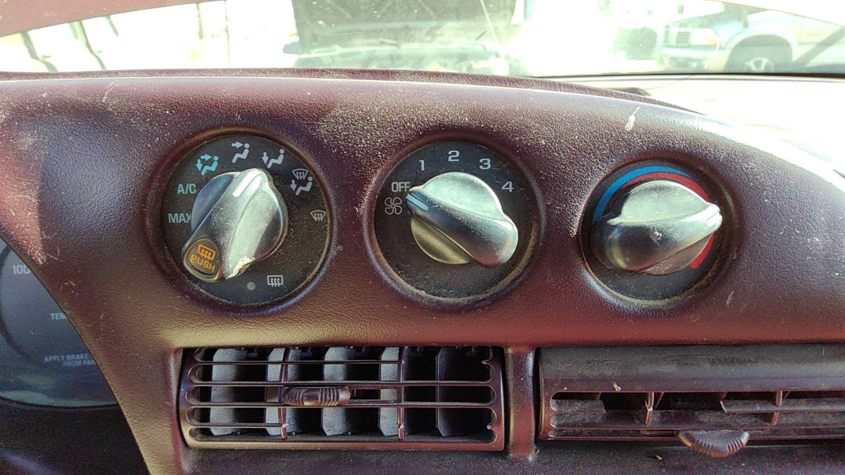 1995-1996 Chevy Lumina Temperature Control Module In Dash Heater Ac Head Unit