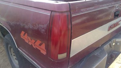 1988-2000 Gmc Sierra 2500 Driver Left Tail Light Oem Brake Lamp Rear 05976897