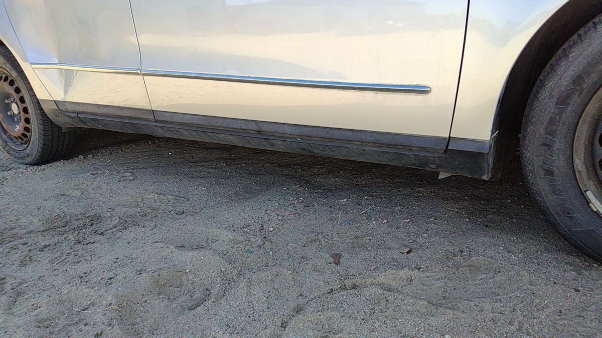 2006-2010 Vw Passat Passenger Right Lower Rocker Panel Moulding Side Skirt Oem