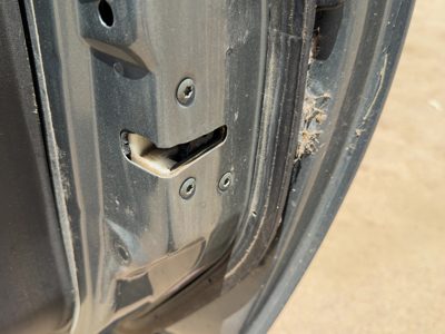 2007 Mitsubishi Eclipse Front Door Latch