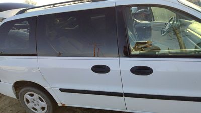 2007 Ford Freestar Rear Door