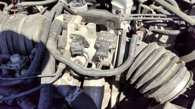 2001-2004 Buick Regal Throttle Body Valve Oem With Sensors 3.8L 24507227