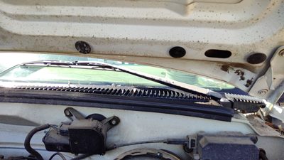 1994-1999 Chevy Silverado 1500 Driver Left Windshield Wiper Arm Oem Blade Lever