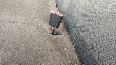 00-01 Ford F250 Super Duty Driver Left Front Seat Belt Buckle Receiver Oem Gray