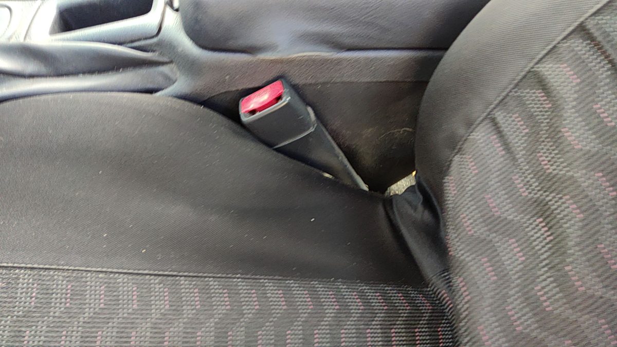 2002 Pontiac Sunfire Front Seat Belt