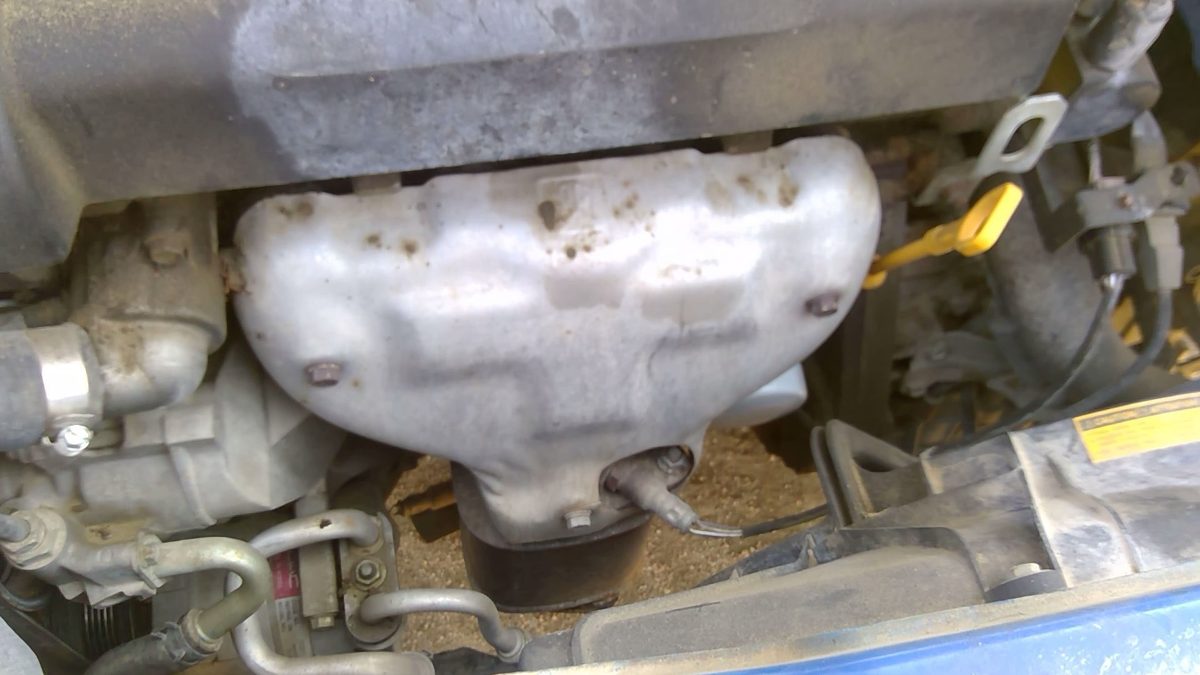 2004-2008 Chevy Aveo Exhaust Manifold Assembly With Heat Shield Oem 1.6L At