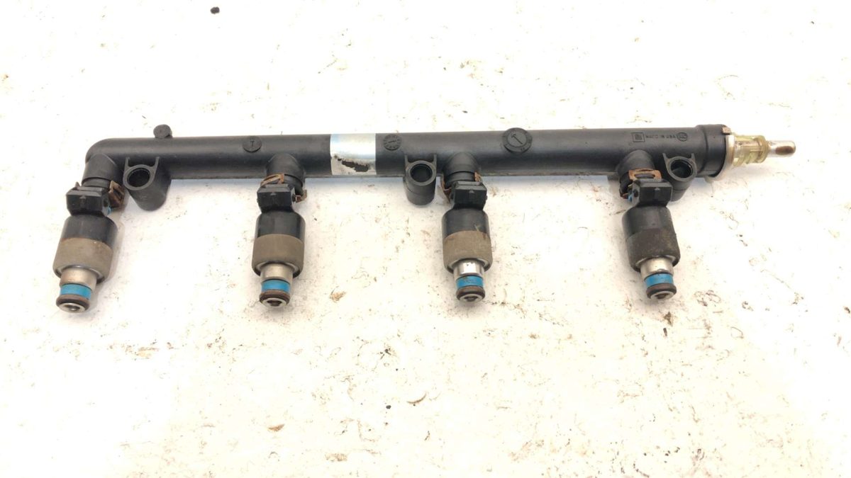 1996-2001 Saturn Sl1 Complete Fuel Rail With Injectors Set Loaded Oem